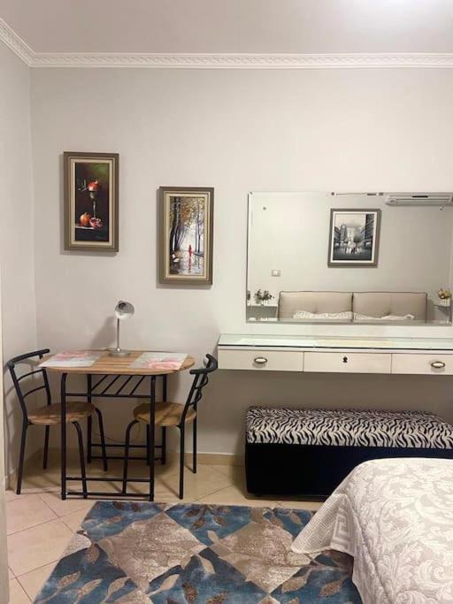 Nice Central Apartment In Tirana City Eksteriør billede