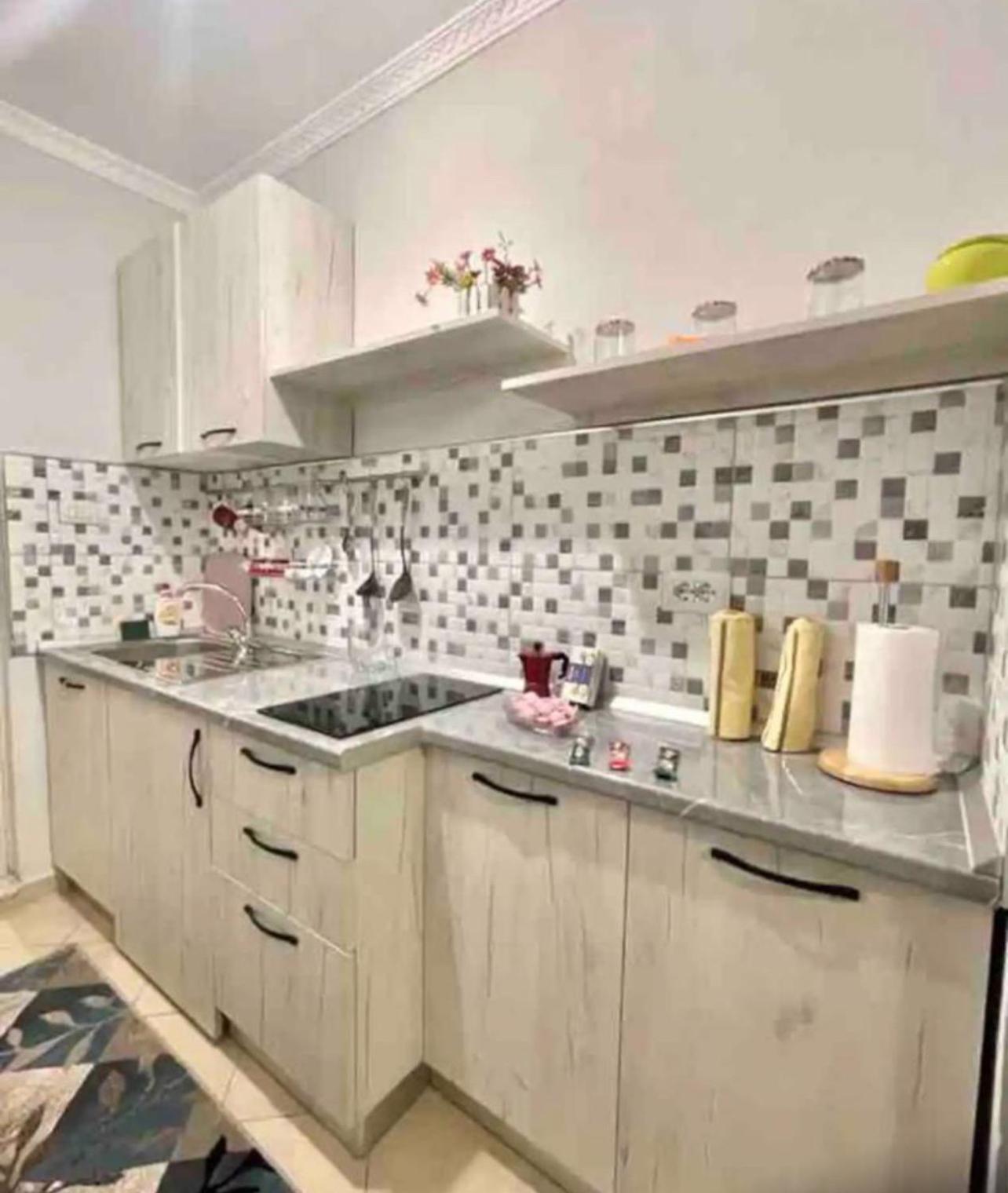 Nice Central Apartment In Tirana City Eksteriør billede